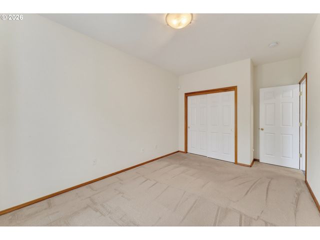 12425 Sw Winterview Dr, Tigard, OR 97224