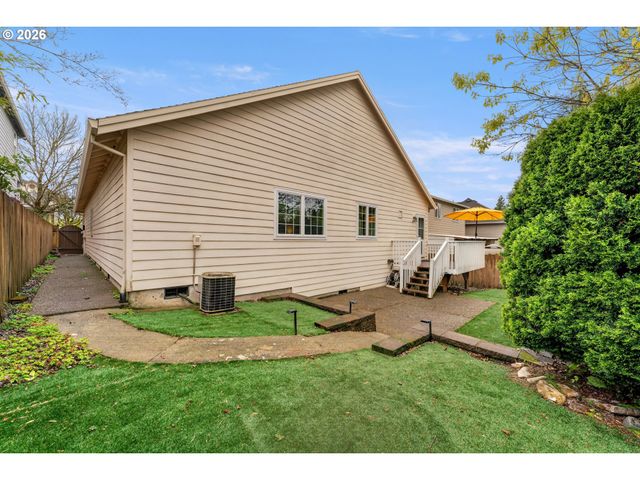 12425 Sw Winterview Dr, Tigard, OR 97224