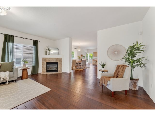 12425 Sw Winterview Dr, Tigard, OR 97224