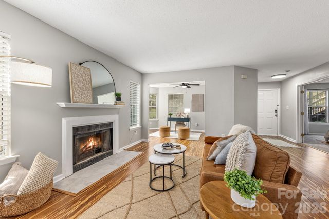 6039 Gray Gate Lane B, Charlotte, NC 28210