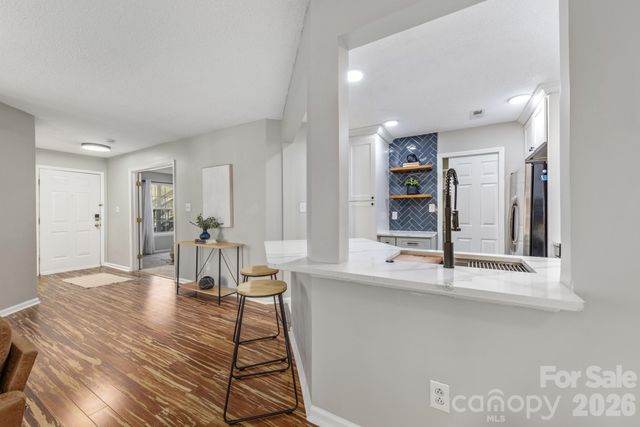 6039 Gray Gate Lane B, Charlotte, NC 28210