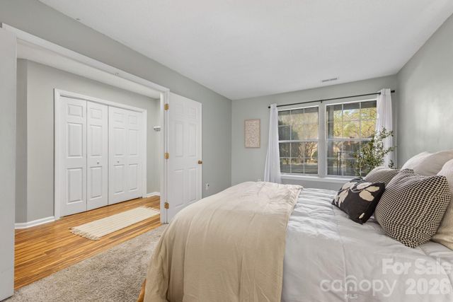 6039 Gray Gate Lane B, Charlotte, NC 28210