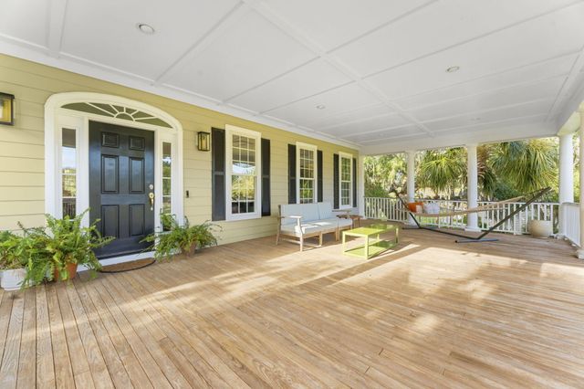 2411 Kemway Road, Johns Island, SC 29455