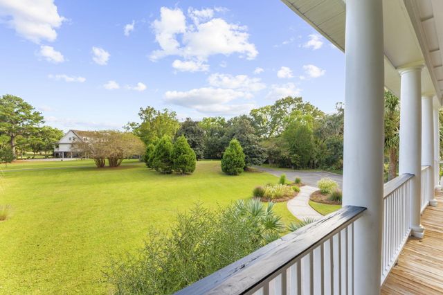 2411 Kemway Road, Johns Island, SC 29455