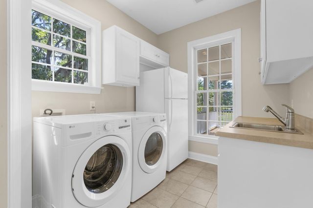 2411 Kemway Road, Johns Island, SC 29455