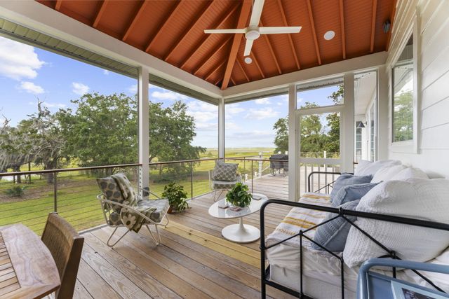 2411 Kemway Road, Johns Island, SC 29455