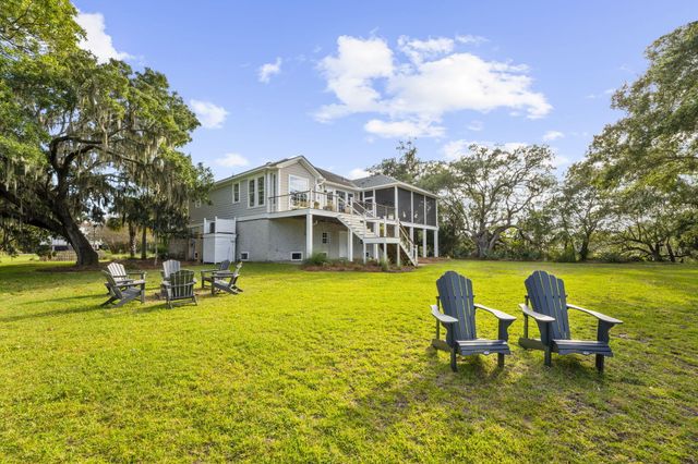 2411 Kemway Road, Johns Island, SC 29455