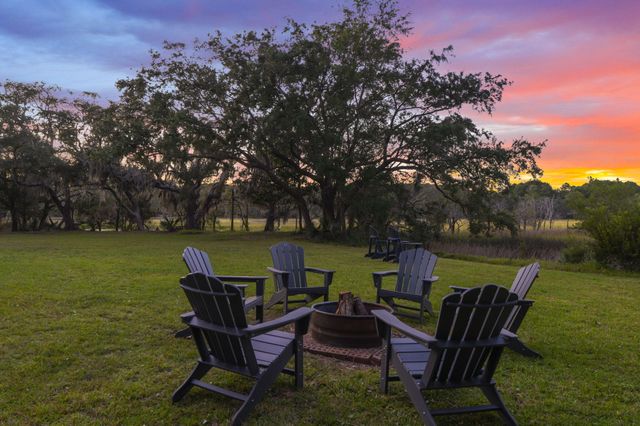 2411 Kemway Road, Johns Island, SC 29455