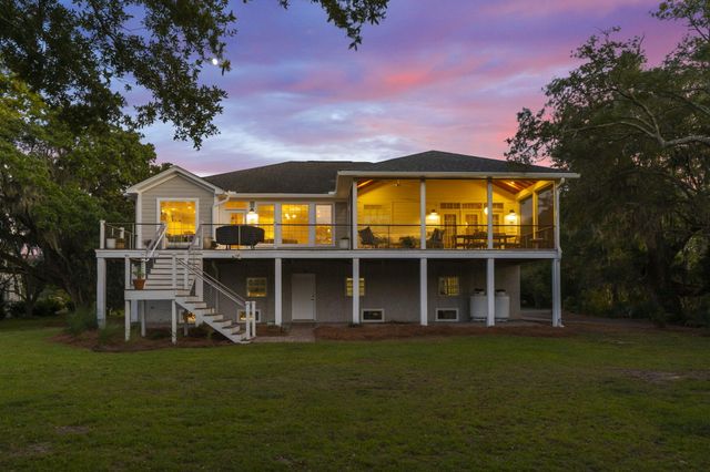 2411 Kemway Road, Johns Island, SC 29455