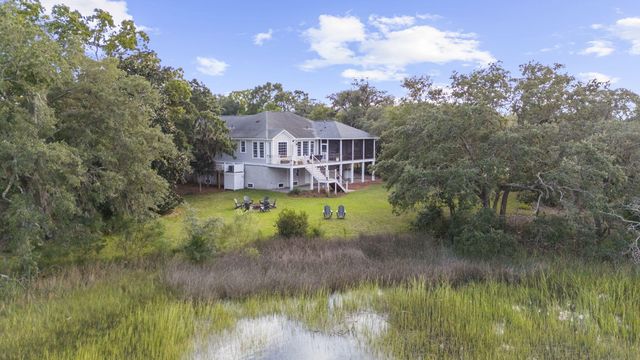 2411 Kemway Road, Johns Island, SC 29455