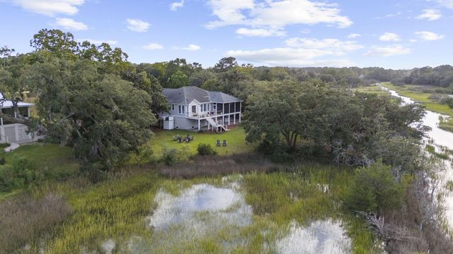 2411 Kemway Road, Johns Island, SC 29455