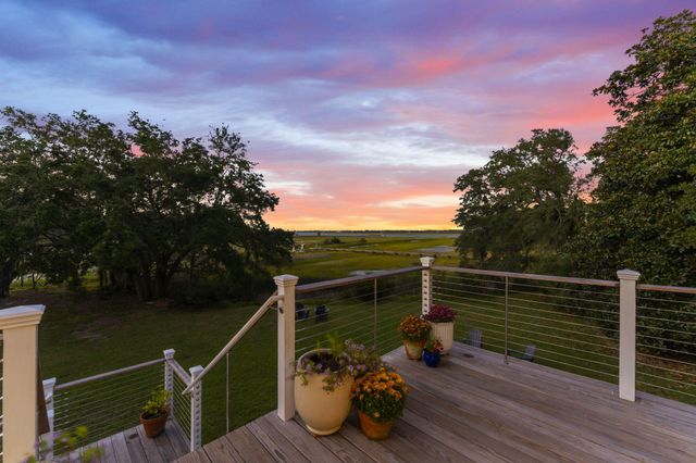 2411 Kemway Road, Johns Island, SC 29455