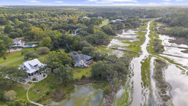 2411 Kemway Road, Johns Island, SC 29455