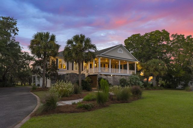 2411 Kemway Road, Johns Island, SC 29455