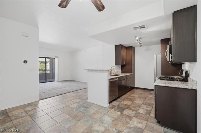 8250 North Grand Canyon Drive 2134, Las Vegas, NV 89166