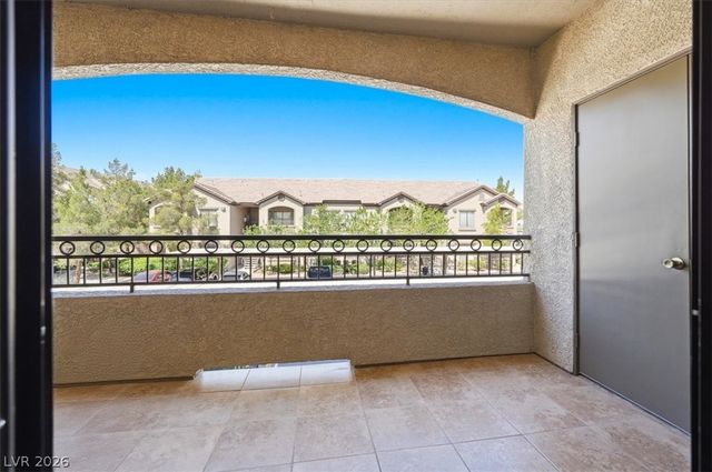 8250 North Grand Canyon Drive 2134, Las Vegas, NV 89166
