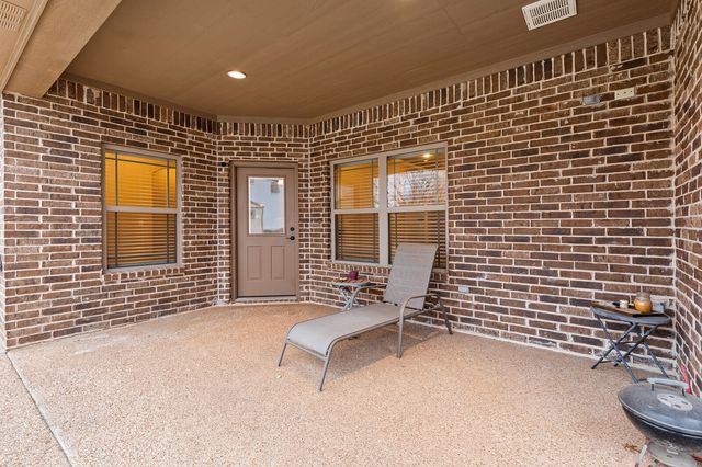 61 N Shore Circle, Waco, TX 76708