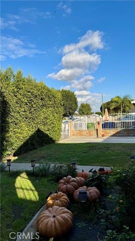 806 E 91st, Los Angeles, CA 90002