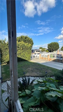 806 E 91st, Los Angeles, CA 90002