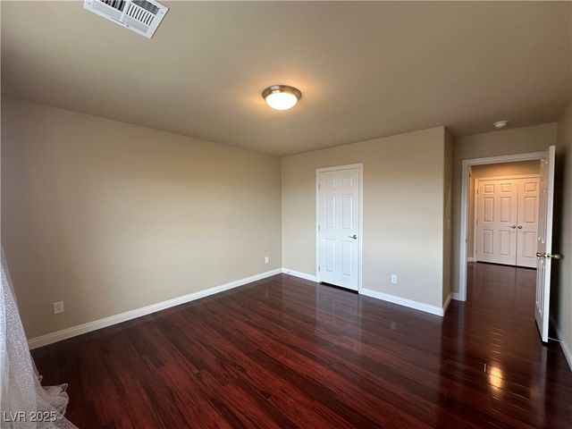 8125 Crimson Creek Court, Las Vegas, NV 89139