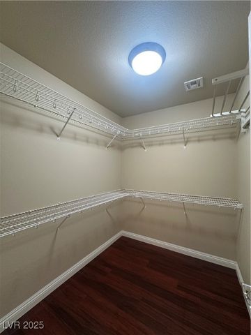 8125 Crimson Creek Court, Las Vegas, NV 89139