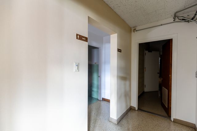 5830 W 35th Street, Cicero, IL 60804