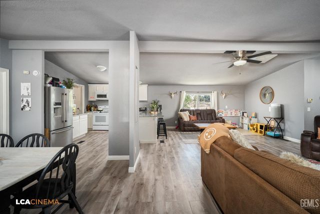 28178 Cosworth Avenue, Taft, CA 93268