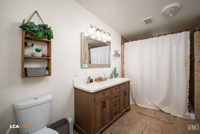 28178 Cosworth Avenue, Taft, CA 93268