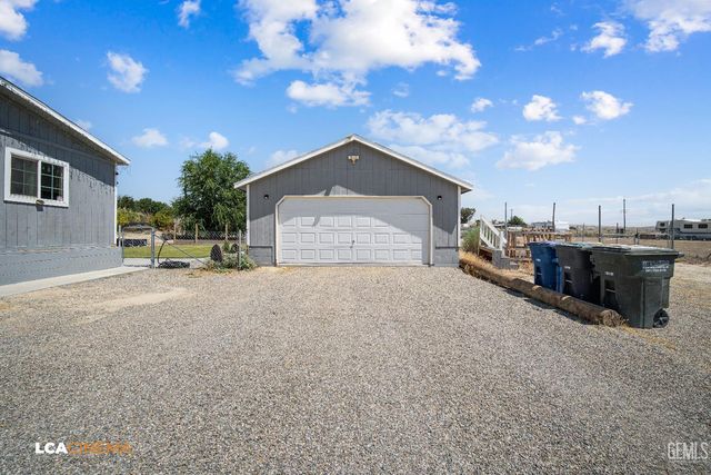 28178 Cosworth Avenue, Taft, CA 93268