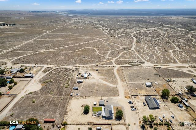 28178 Cosworth Avenue, Taft, CA 93268