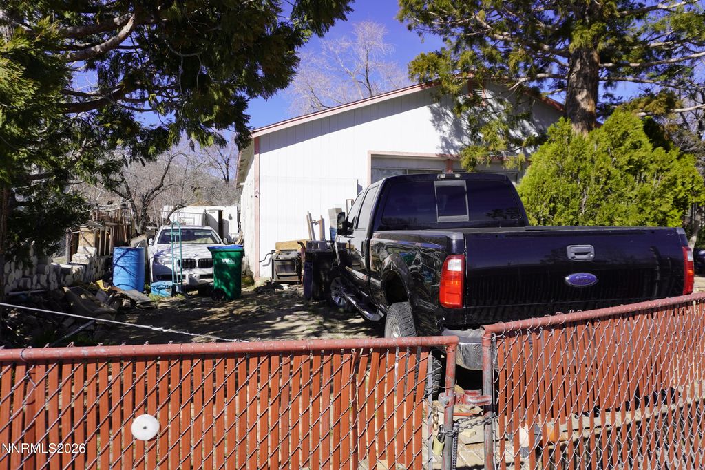 Image 2 of property listing at 185 Kennedy Drive, Reno, NV 89506