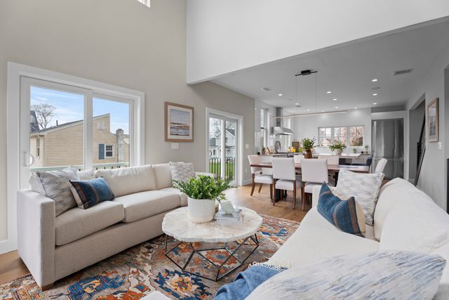 2 Old South Cove Road, Old Saybrook, CT 06475