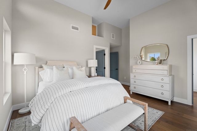 2 Old South Cove Road, Old Saybrook, CT 06475