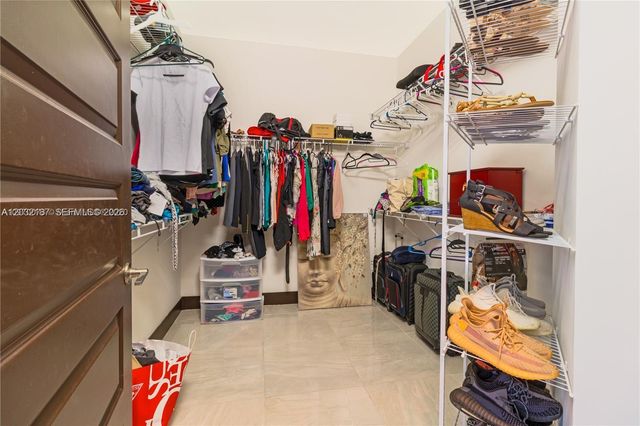13659 SW 159th Avenue ., Miami, FL 33196