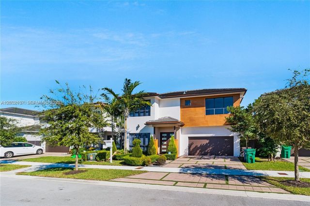 13659 SW 159th Avenue ., Miami, FL 33196