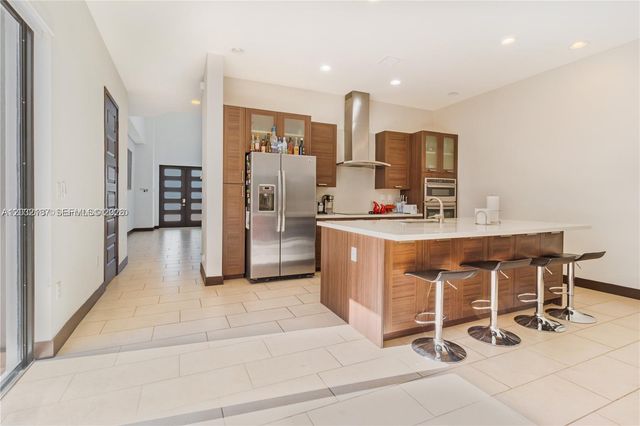 13659 SW 159th Avenue ., Miami, FL 33196