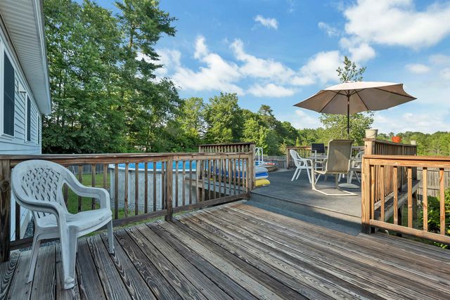 84 Fremont Road, Raymond, NH 03077