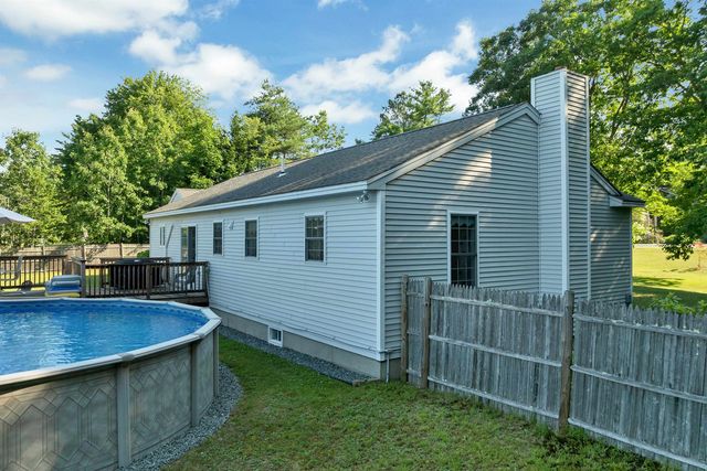 84 Fremont Road, Raymond, NH 03077