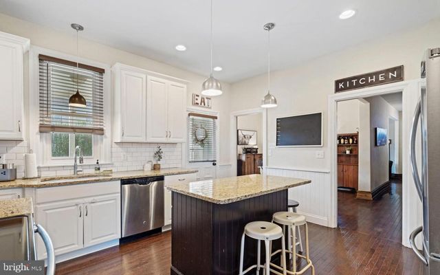 145 HOFFMANSVILLE RD, Barto, PA 19504