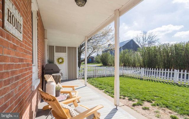 145 HOFFMANSVILLE RD, Barto, PA 19504