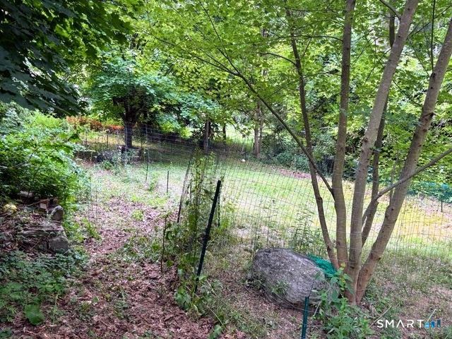 17&21 Winter Avenue, Deep River, CT 06417