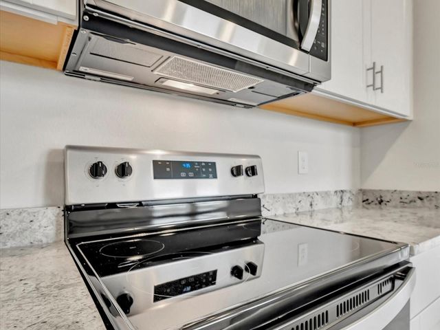 176 WHITELAND BEND, Nokomis, FL 34275