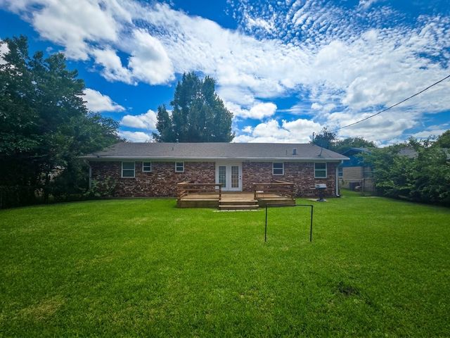1163 Kirkwall Drive, Fort Worth, TX 76134