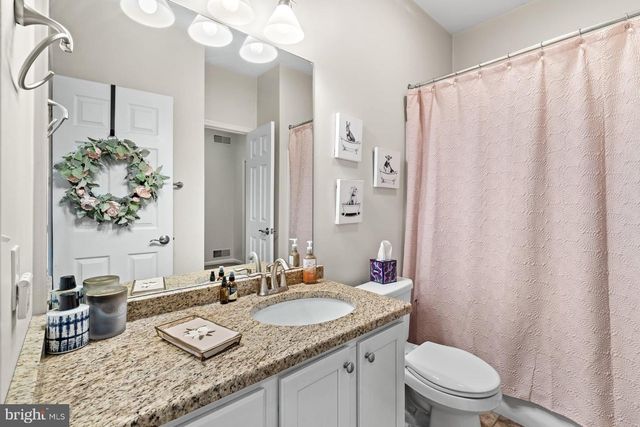 640 SPRINGHOUSE LN, Hummelstown, PA 17036
