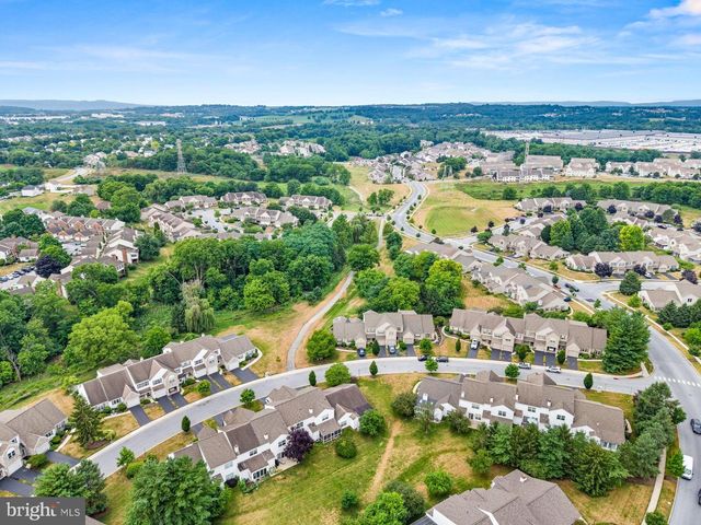 640 SPRINGHOUSE LN, Hummelstown, PA 17036