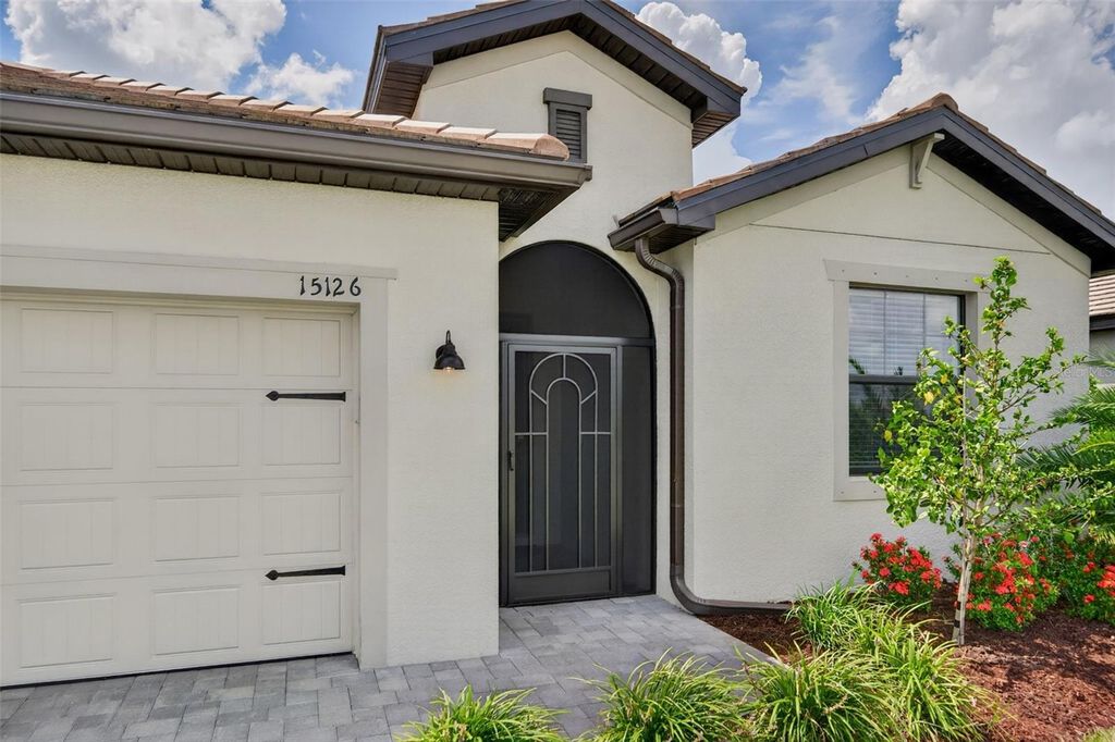 Image 11 of property listing at 15126 MISTY WATER CROSSING, Bradenton, FL 34211