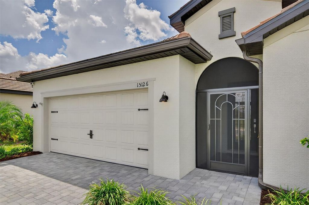 Image 12 of property listing at 15126 MISTY WATER CROSSING, Bradenton, FL 34211