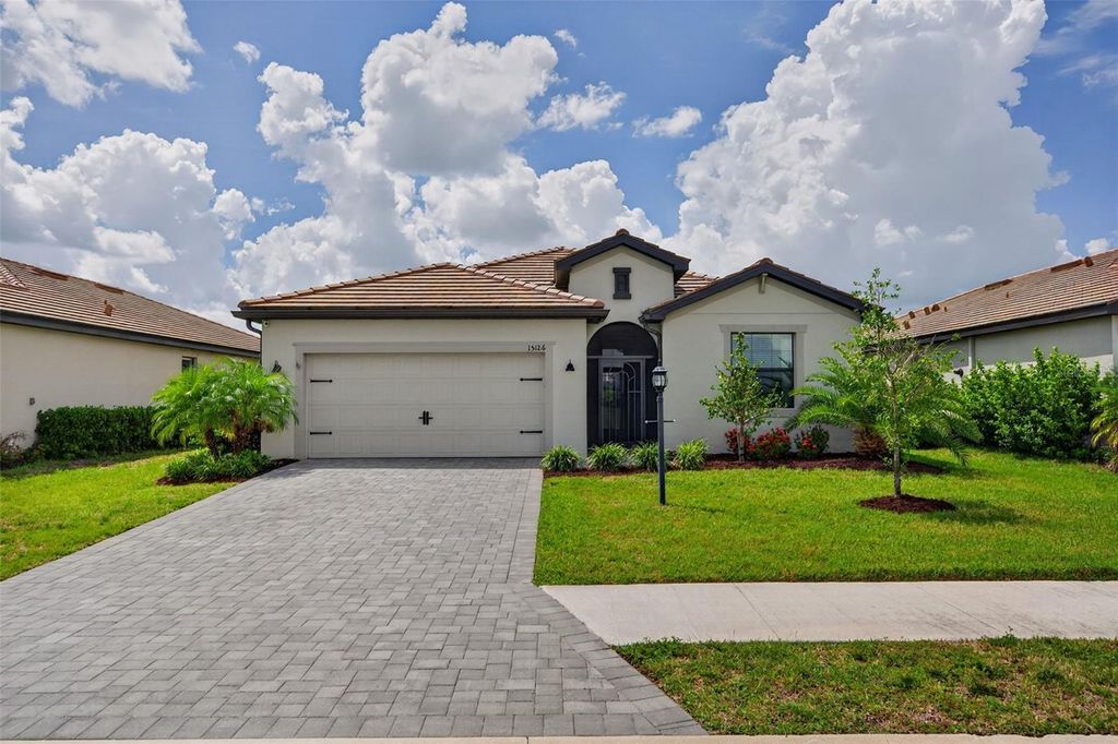 Image 4 of property listing at 15126 MISTY WATER CROSSING, Bradenton, FL 34211