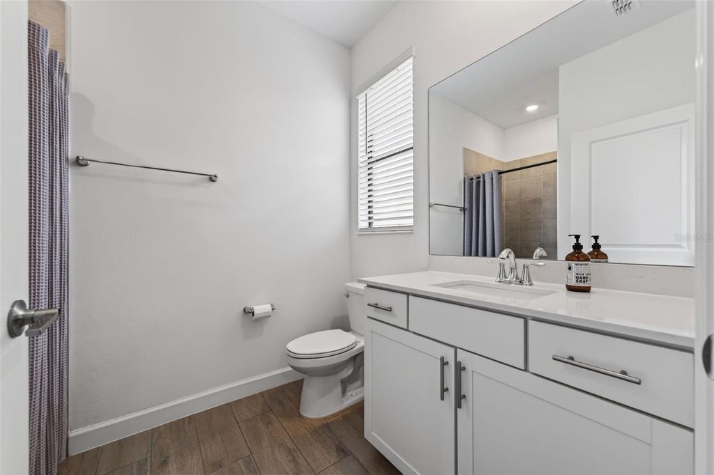 Image 74 of property listing at 15126 MISTY WATER CROSSING, Bradenton, FL 34211