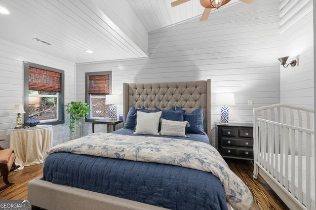 6174 Crow Creek Road, Lakemont, GA 30552